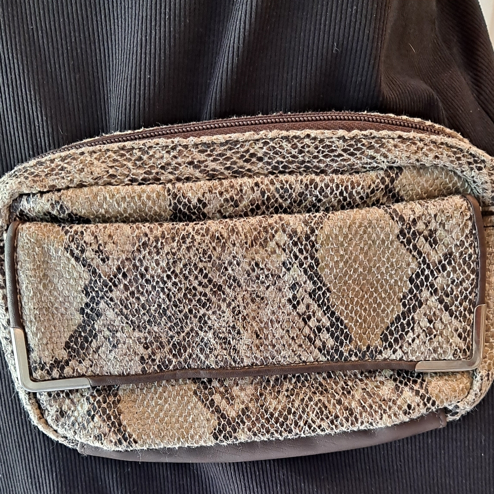 Bueno Textured Crossbody Bag - Tan and Black